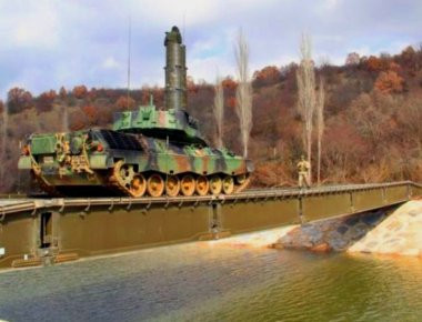 «Γέφυρες πολέμου» έστησε η Αγκυρα στον Εβρο: Ασκηση ψυχολογικής πίεσης προς την Αθήνα με σενάριο ζεύξης του Εβρου!